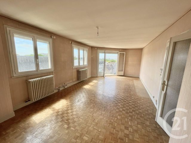 Appartement F5 à vendre - 5 pièces - 122.5 m2 - ANGERS - 49 - PAYS-DE-LOIRE - Century 21 Maison Sabot Appartement F5 à vendre - 5 pièces - 122.5 m2 - ANGERS - 49 - PAYS-DE-LOIRE - Century 21 Maison Sabot