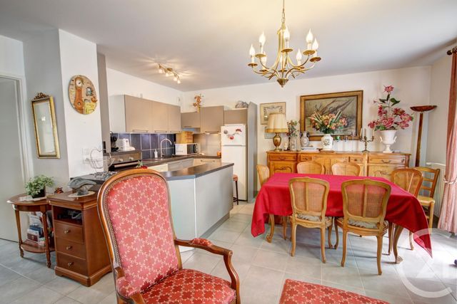 Appartement T3 à vendre - 3 pièces - 64.33 m2 - ANGERS - 49 - PAYS-DE-LOIRE - Century 21 Maison Sabot Appartement T3 à vendre - 3 pièces - 64.33 m2 - ANGERS - 49 - PAYS-DE-LOIRE - Century 21 Maison Sabot