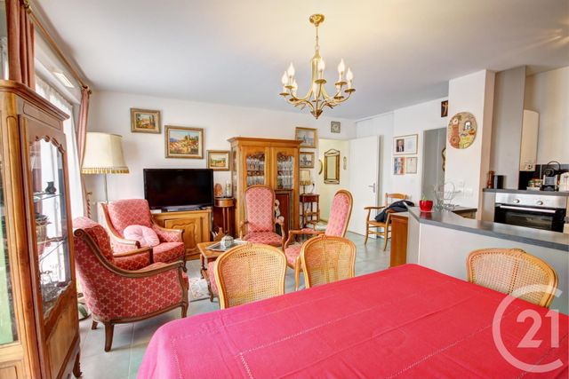 Appartement T3 à vendre - 3 pièces - 64.33 m2 - ANGERS - 49 - PAYS-DE-LOIRE - Century 21 Maison Sabot Appartement T3 à vendre - 3 pièces - 64.33 m2 - ANGERS - 49 - PAYS-DE-LOIRE - Century 21 Maison Sabot