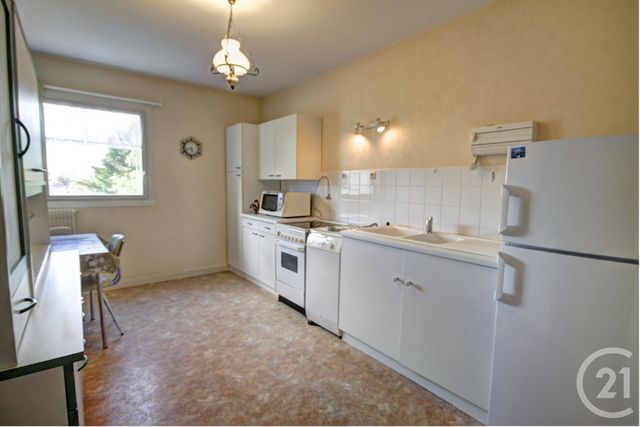 Appartement F3 à vendre - 4 pièces - 78.96 m2 - ANGERS - 49 - PAYS-DE-LOIRE - Century 21 Maison Sabot Appartement F3 à vendre - 4 pièces - 78.96 m2 - ANGERS - 49 - PAYS-DE-LOIRE - Century 21 Maison Sabot