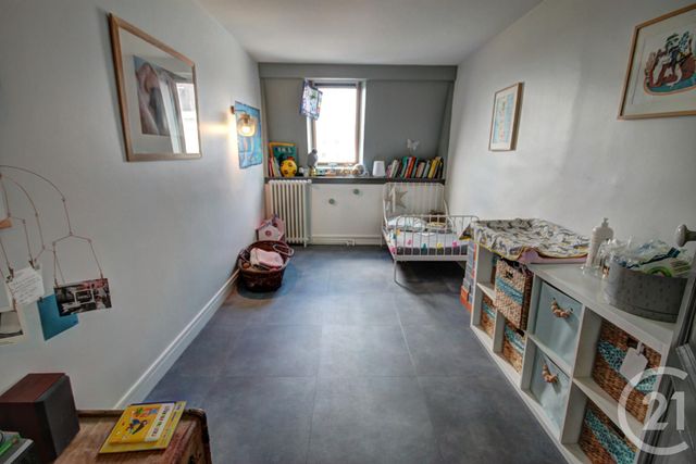 maison à vendre - 8 pièces - 170.0 m2 - ANGERS - 49 - PAYS-DE-LOIRE - Century 21 Maison Sabot maison à vendre - 8 pièces - 170.0 m2 - ANGERS - 49 - PAYS-DE-LOIRE - Century 21 Maison Sabot