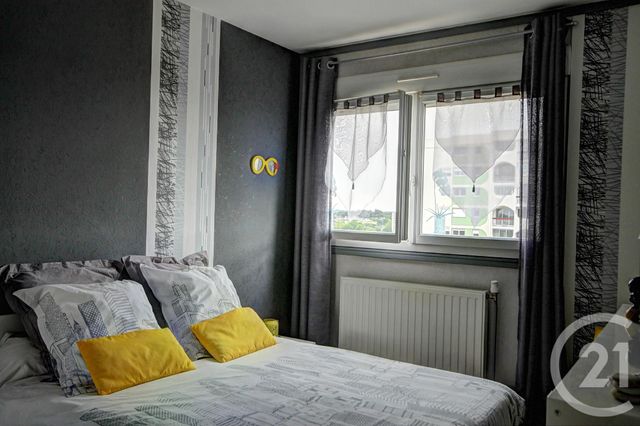 Afficher la photo en grand Appartement F3 à vendre - 4 pièces - 78.28 m2 - ANGERS - 49 - PAYS-DE-LOIRE - Century 21 Maison Sabot