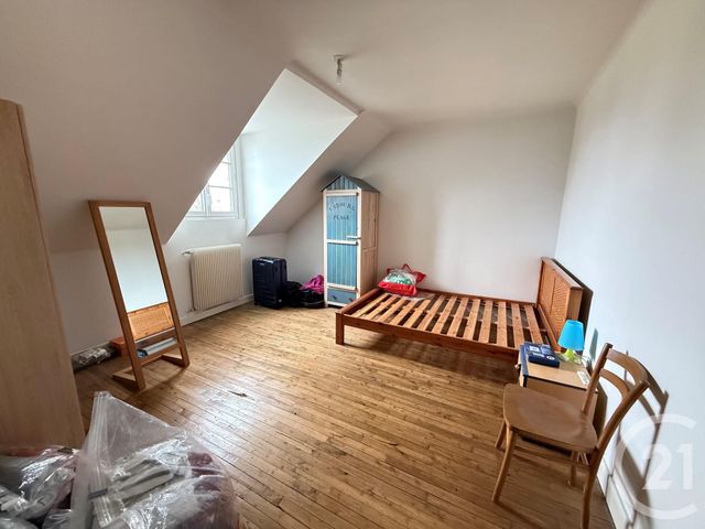 maison à louer - 6 pièces - 112.0 m2 - STE GEMMES SUR LOIRE - 49 - PAYS-DE-LOIRE - Century 21 Maison Sabot
